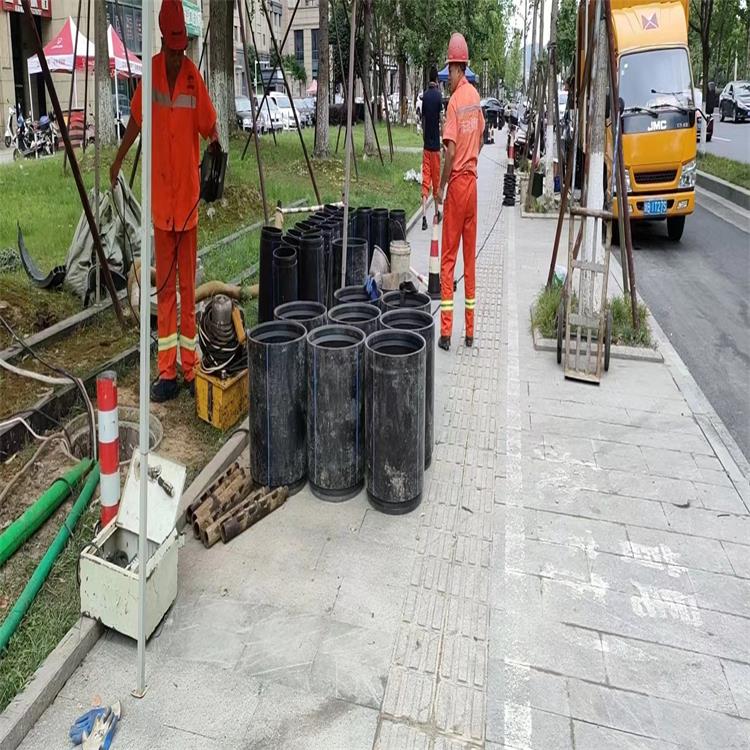 万秀管道短管置换修复